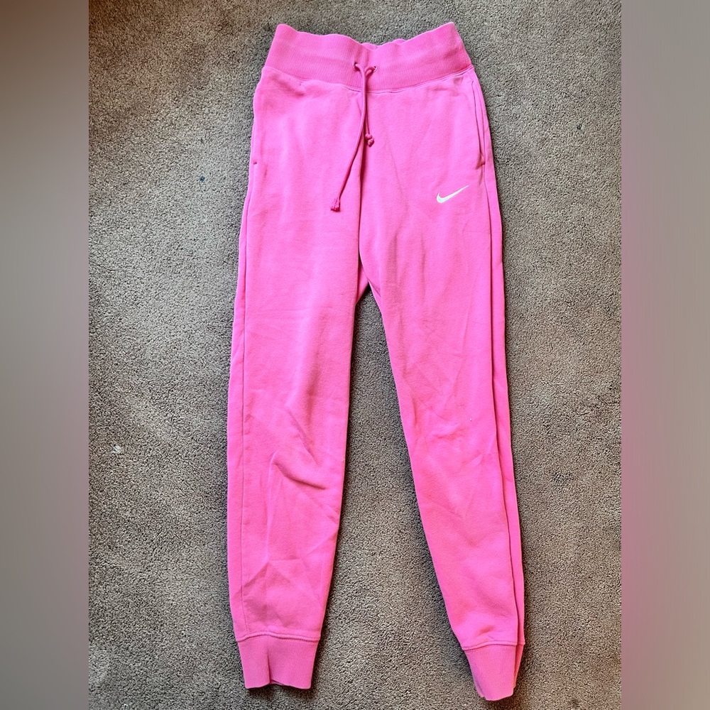 Nike jogger sweatpants